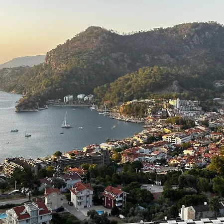 Welcome To The Paradise Of The Aegean 马尔马里斯